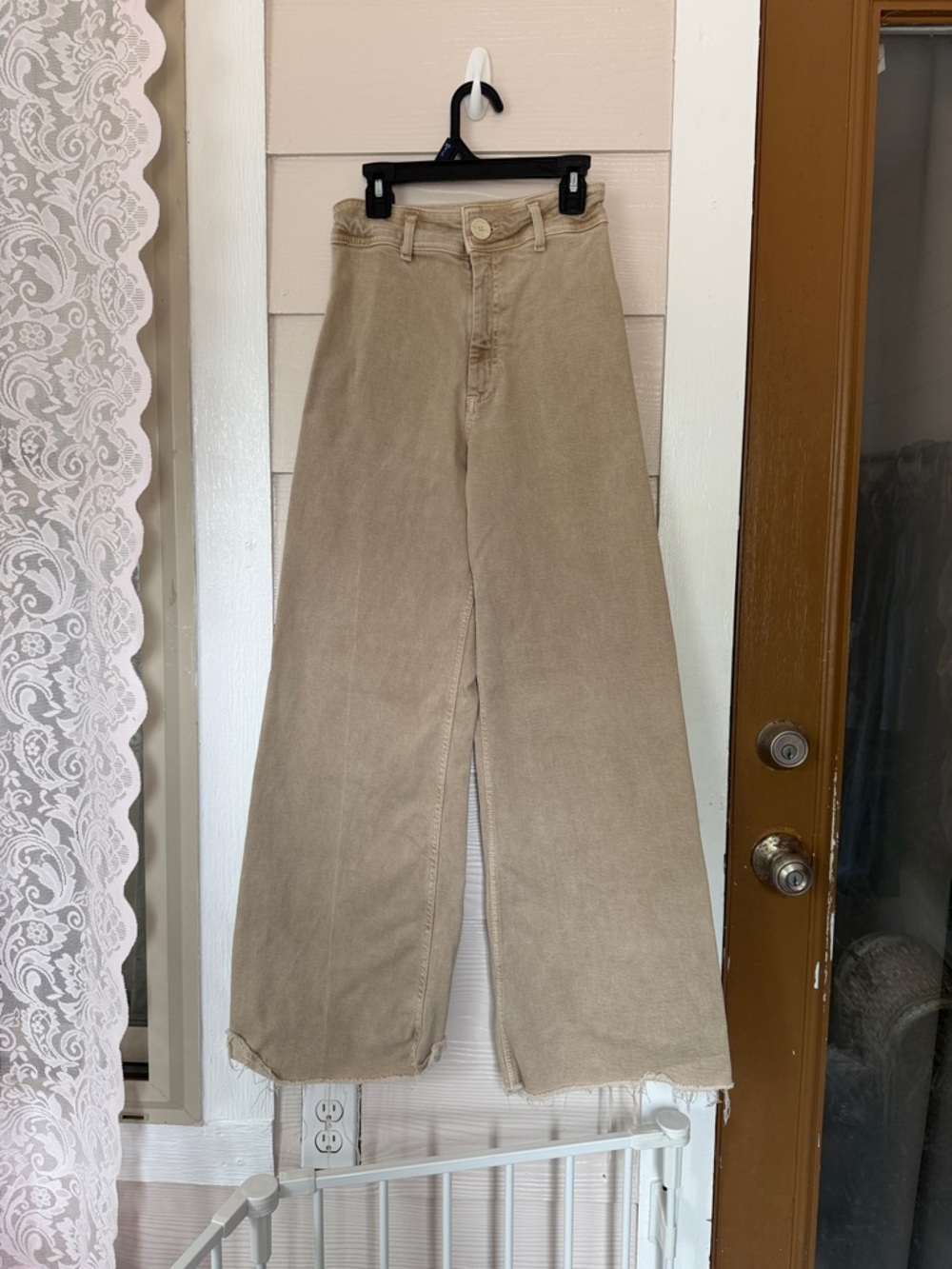 Zara Wide Leg  Jeans in Beige